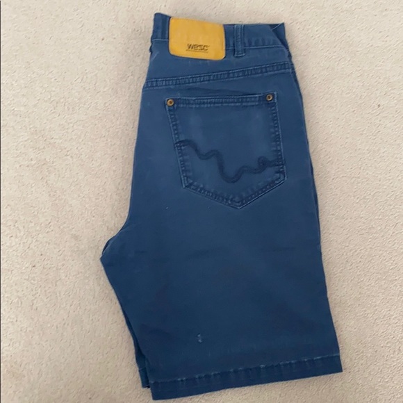 WESC Shorts - Picture 4 of 5
